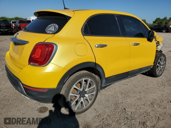 2018 FIAT 500X Trekking z VIN ZFBCFXCB3JP670090, wystawiony jako Copart lot #72441674 z przebiegiem 37 543 mil mil oraz Szkody całkowita. Historia ofert i sprzedaży dostępna na DreamBid. Obrazek 3.