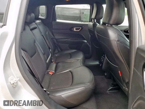 2024 Jeep Compass Trailhawk z VIN 3C4NJDDN7RT149862, wystawiony jako Copart lot #62734775 z przebiegiem 27 346 mil mil oraz Czysty tytuł • Clean title. Historia ofert i sprzedaży dostępna na DreamBid. Obrazek 11.