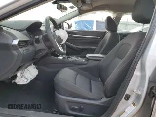 2021 Nissan Altima SV z VIN 1N4BL4DW1MN303356, wystawiony jako Copart lot #72468534 z przebiegiem 73 902 mil mil oraz Szkoda całkowita • Salvage title. Historia ofert i sprzedaży dostępna na DreamBid. Obrazek 7.
