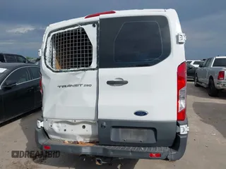 2017 Ford Transit с VIN 1FTYR1ZM8HKA56143, выставлен на аукционе IAAI как лот 42671126 с пробегом 94 488 миль миль и . История ставок и продаж доступна на DreamBid. Изображение 15.