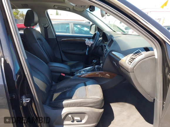 2017 Audi Q5 Premium Plus с VIN WA1L2AFP0HA013977, выставлен на аукционе IAAI как лот 40137120 с пробегом 62 834 миль миль и . История ставок и продаж доступна на DreamBid. Изображение 5.
