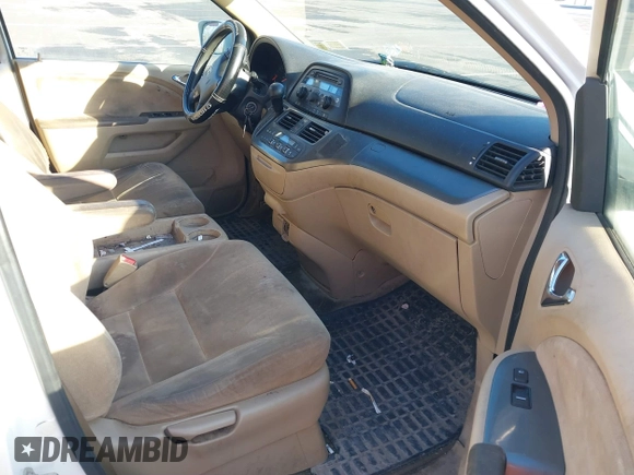 2007 Honda Odyssey EX with VIN 5FNRL38417B055298, listed as a IAAI auction lot 39332584 with 232,760 mi miles. Bid and sale history available at carsss.com. Image 5.