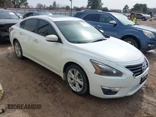 2014 Nissan Altima SL with VIN 1N4AL3AP6EN211485, listed as a IAAI auction lot 41400762 with 135,917 mi miles and . Bid and sale history available at DreamBid. Image 1.