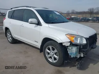 2011 Toyota RAV4 Ltd with VIN 2T3DK4DV2BW041561, listed as a IAAI auction lot 41711371 with 167,855 mi miles. Bid and sale history available at carsss.com. Image 1.