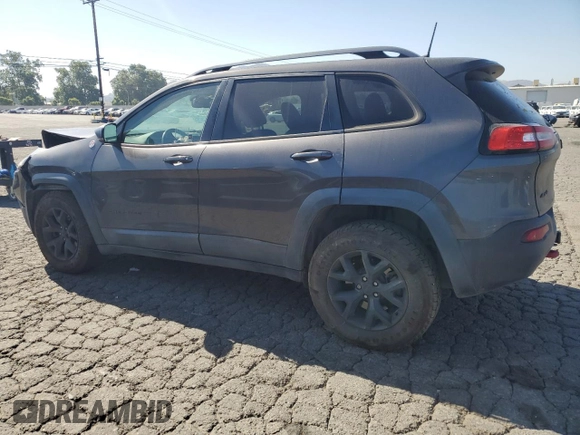 2017 Jeep Cherokee Trailhawk L Plus with VIN 1C4PJMBS4HD237094, listed as a Copart auction lot 61051675 with 104,852 mi miles and Salvage title. Bid and sale history available at DreamBid. Image 2.