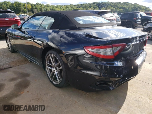2018 Maserati GranTurismo Sport z VIN ZAM45VMA9J0295535, wystawiony jako Copart lot #60956572 z przebiegiem 27 487 mil mil oraz . Historia ofert i sprzedaży dostępna na DreamBid. Obrazek 3.