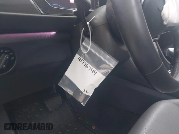 2020 Volkswagen Jetta SEL with VIN 3VWE57BU9LM085726, listed as a IAAI auction lot 41776744 with 81,393 mi miles and . Bid and sale history available at DreamBid. Image 18.