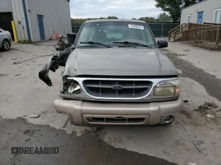 2000 Ford Explorer Eddie Bauer с VIN 1FMZU84P1YZB80903, выставлен на аукционе Copart как лот 73408524 с пробегом 133 362 миль миль и Списание • Salvage title. История ставок и продаж доступна на DreamBid. Изображение 5.