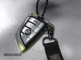 2019 BMW 5 Series 530e с VIN WBAJA9C56KB399028, выставлен на аукционе IAAI как лот 42068202 с пробегом 124 068 миль миль и . История ставок и продаж доступна на DreamBid. Изображение 11.
