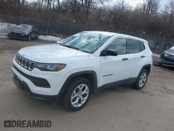 2024 Jeep Compass Sport z VIN 3C4NJDAN2RT157145, wystawiony jako IAAI lot #41456201 z przebiegiem 6 943 mil mil oraz . Historia ofert i sprzedaży dostępna na DreamBid. Obrazek 18.
