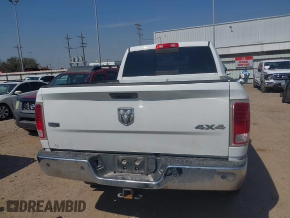 2015 Ram 2500 Laramie with VIN 3C6UR5FL8FG524398, listed as a IAAI auction lot 41699409 with 259,972 mi miles. Bid and sale history available at carsss.com. Image 17.