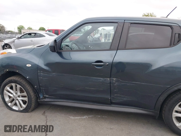 2014 Nissan Juke SL with VIN JN8AF5MV3ET484794, listed as a IAAI auction lot 41947781 with 1 mi miles. Bid and sale history available at carsss.com. Image 6.