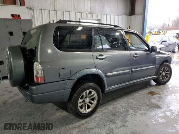 2005 Suzuki XL-7 LX with VIN JS3TY92V754100312, listed as a Copart auction lot 44561375 with 208,532 mi miles and Salvage Title. Bid and sale history available at carsss.com. Image 3.
