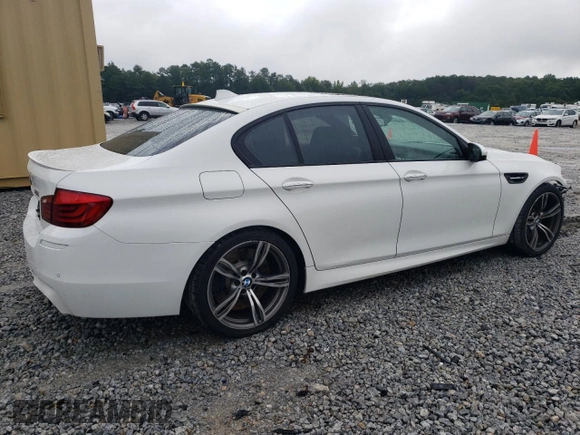 2013 BMW M5 with VIN WBSFV9C59DD096273, listed as a Copart auction lot 64565464 with 122,028 mi miles and Salvage Title. Bid and sale history available at carsss.com. Image 3.