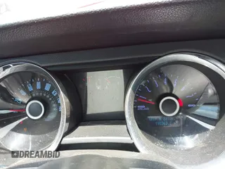 2014 Ford Mustang V6 с VIN 1ZVBP8AM8E5206985, выставлен на аукционе IAAI как лот 42155843 с пробегом 110 363 миль миль и . История ставок и продаж доступна на DreamBid. Изображение 7.