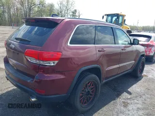 2017 Jeep Grand Cherokee Laredo with VIN 1C4RJEAG4HC965368, listed as a IAAI auction lot 42034698 with 110,152 mi miles. Bid and sale history available at carsss.com. Image 4.