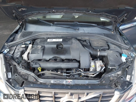 2010 Volvo XC60 3.0T with VIN YV4992DZ5A2021463, listed as a IAAI auction lot 42546545 with 96,524 mi miles and . Bid and sale history available at DreamBid. Image 10.