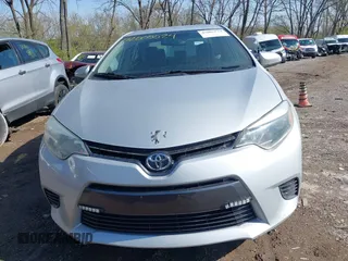 2015 Toyota Corolla L z VIN 2T1BURHE4FC341112, wystawiony jako IAAI lot #42005524 z przebiegiem 120 369 mil mil oraz . Historia ofert i sprzedaży dostępna na DreamBid. Obrazek 13.