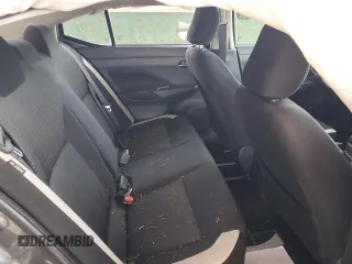 2021 Nissan Versa SV z VIN 3N1CN8EV0ML840177, wystawiony jako Copart lot #57823925 z przebiegiem 100 508 mil mil oraz Szkoda całkowita • Salvage title. Historia ofert i sprzedaży dostępna na DreamBid. Obrazek 10.