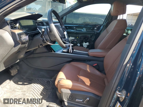 2019 Audi e-tron Prestige with VIN WA1VABGE3KB021636, listed as a Copart auction lot 54735895 with 72,774 mi miles and Salvage Title. Bid and sale history available at DreamBid. Image 7.