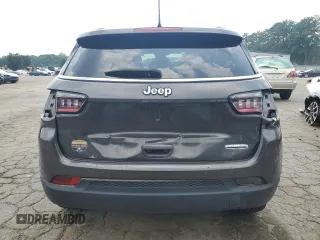 2022 Jeep Compass Altitude z VIN 3C4NJCBB0NT214340, wystawiony jako Copart lot #58775685 z przebiegiem 68 473 mil mil oraz Szkoda całkowita • Salvage title. Historia ofert i sprzedaży dostępna na DreamBid. Obrazek 6.