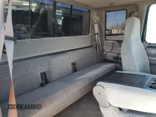 1996 Ford F-250 with VIN 1FTHX26F0TEA38244, listed as a Copart auction lot 88082215 with 255,453 mi miles and Salvage Title. Bid and sale history available at carsss.com. Image 10.