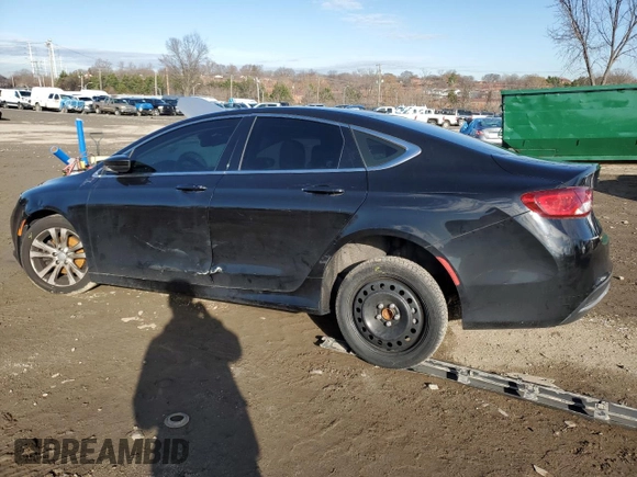 2015 Chrysler 200 Limited z VIN 1C3CCCAB8FN760831, wystawiony jako Copart lot #84142374 z przebiegiem 44 584 mil mil oraz Szkoda całkowita • Salvage title. Historia ofert i sprzedaży dostępna na DreamBid. Obrazek 2.