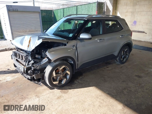2022 Hyundai Venue Limited with VIN KMHRC8A37NU199579, listed as a IAAI auction lot 41886674 with 36,484 mi miles and . Bid and sale history available at DreamBid. Image 2.