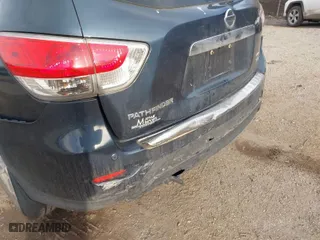 2015 Nissan Pathfinder S with VIN 5N1AR2MM8FC610685, listed as a IAAI auction lot 41657466 with 115,394 mi miles. Bid and sale history available at carsss.com. Image 6.
