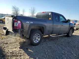 2010 Chevrolet Silverado 1500 LT with VIN 1GCSKSEA3AZ189577, listed as a Copart auction lot 85561544 with 199,534 mi miles and Non Repairable. Bid and sale history available at carsss.com. Image 3.