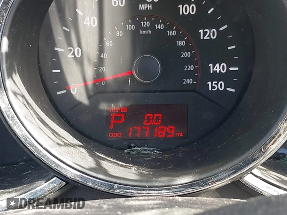 2013 Kia Sorento EX with VIN 5XYKUDA22DG412022, listed as a IAAI auction lot 40567674 with 177,189 mi miles. Bid and sale history available at carsss.com. Image 15.