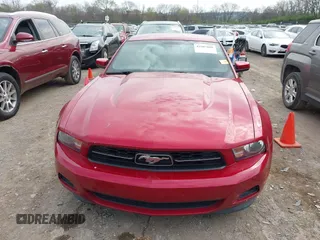 2012 Ford Mustang V6 Premium with VIN 1ZVBP8AM6C5262808, listed as a IAAI auction lot 41907866 with 121,630 mi miles. Bid and sale history available at carsss.com. Image 12.