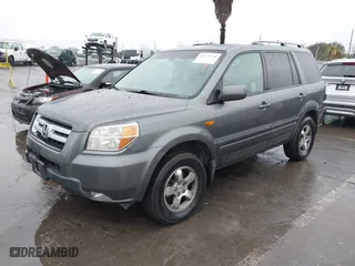 2007 Honda Pilot EX-L with VIN 5FNYF28617B024003, listed as a IAAI auction lot 41479218 with 201,868 mi miles. Bid and sale history available at carsss.com. Image 17.