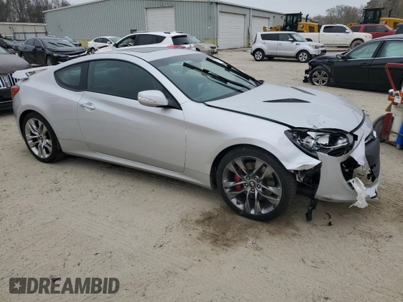 2016 Hyundai Genesis Coupe R-Spec with VIN KMHHU6KJ3GU132264, listed as a Copart auction lot 48354714 with 17,245 mi miles and Salvage title. Bid and sale history available at DreamBid. Image 4.