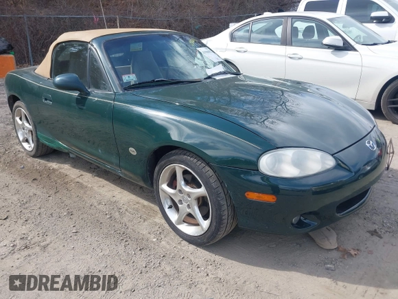 2001 Mazda MX-5 Miata z VIN JM1NB353510214861, wystawiony jako IAAI lot #41906052 z przebiegiem 174 863 mil mil oraz . Historia ofert i sprzedaży dostępna na DreamBid. Obrazek 1.