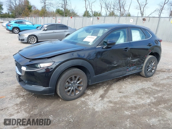 2021 Mazda CX-30 S with VIN 3MVDMBAL5MM214185, listed as a IAAI auction lot 41800888 with 33,267 mi miles and . Bid and sale history available at carsss.com. Image 19.