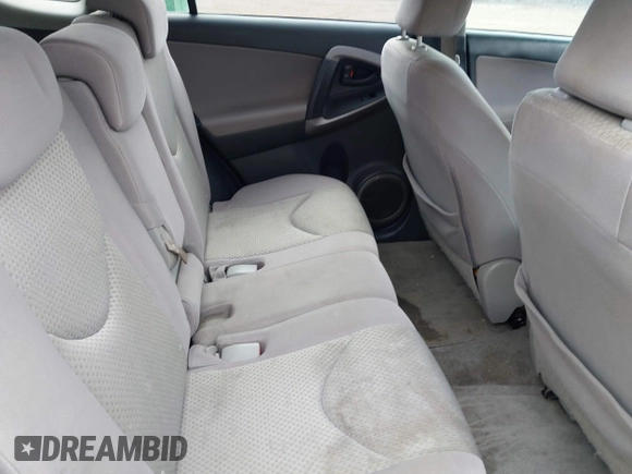 2007 Toyota RAV4 with VIN JTMBD33V976053681, listed as a IAAI auction lot 42012888 with 187,332 mi miles. Bid and sale history available at carsss.com. Image 8.