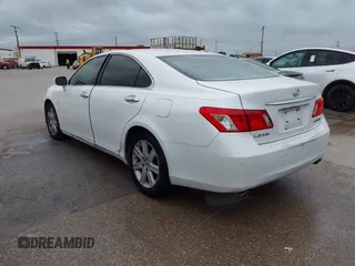 2009 Lexus ES 350 with VIN JTHBJ46G092326320, listed as a IAAI auction lot 42065155 with 193,253 mi miles. Bid and sale history available at carsss.com. Image 3.