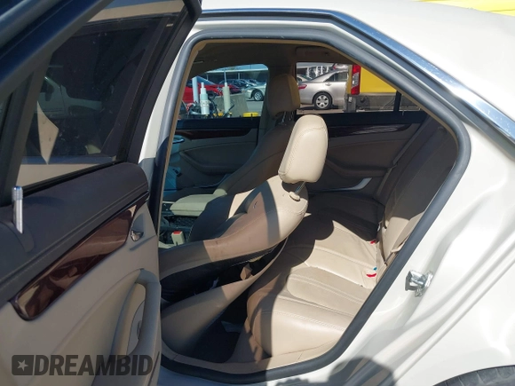 2010 Cadillac CTS Luxury with VIN 1G6DE5EG0A0150863, listed as a IAAI auction lot 40623111 with 68,772 mi miles. Bid and sale history available at carsss.com. Image 8.