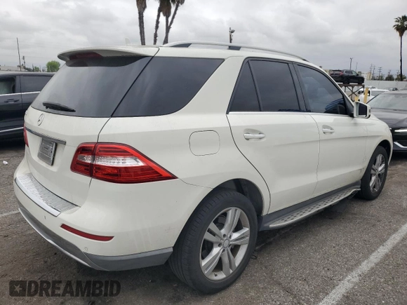 2013 Mercedes-Benz M 350 with VIN 4JGDA5JB9DA163723, listed as a Copart auction lot 53075875 with 120,553 mi miles and Salvage Title. Bid and sale history available at DreamBid. Image 3.