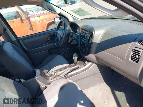 2006 Ford Escape XLS with VIN 1FMYU02Z56KB48804, listed as a IAAI auction lot 42694472 with 162,674 mi miles and . Bid and sale history available at DreamBid. Image 5.