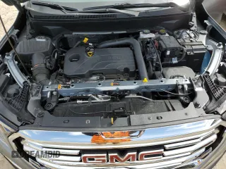 2024 GMC Terrain SLT z VIN 3GKALVEG5RL224500, wystawiony jako Copart lot #57138525 z przebiegiem 6 152 mil mil oraz Czysty tytuł • Clean title. Historia ofert i sprzedaży dostępna na DreamBid. Obrazek 12.