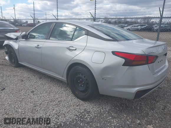 2020 Nissan Altima 2.5 S with VIN 1N4BL4BV2LC248551, listed as a IAAI auction lot 42033605 with 69,698 mi miles. Bid and sale history available at carsss.com. Image 3.