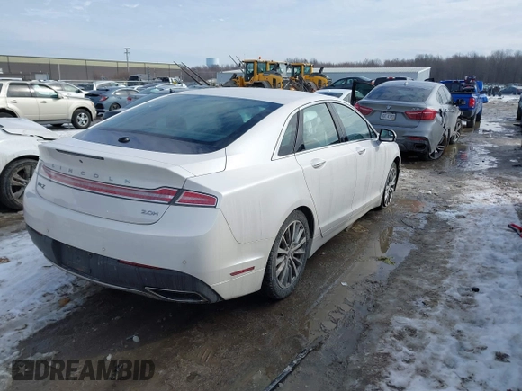 2017 Lincoln MKZ Hybrid Premiere with VIN 3LN6L5KU8HR624523, listed as a IAAI auction lot 41649075 with 126,679 mi miles. Bid and sale history available at carsss.com. Image 4.