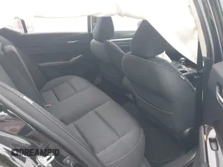 2021 Nissan Altima 2.5 SV with VIN 1N4BL4DV0MN388455, listed as a IAAI auction lot 41447851 with 92,179 mi miles. Bid and sale history available at carsss.com. Image 8.