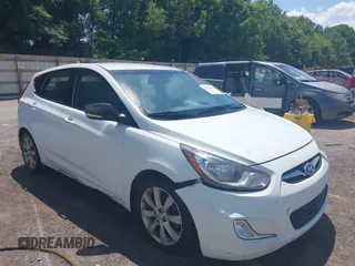 2012 Hyundai Accent SE with VIN KMHCU5AE7CU045860, listed as a IAAI auction lot 42739290 with 195,904 mi miles and . Bid and sale history available at DreamBid. Image 1.
