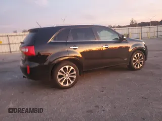 2014 Kia Sorento SX Limited z VIN 5XYKWDA77EG466178, wystawiony jako Copart lot #78546154 z przebiegiem 107 867 mil mil oraz Szkoda całkowita • Salvage title. Historia ofert i sprzedaży dostępna na DreamBid. Obrazek 3.