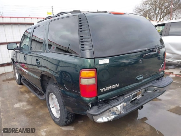 2002 GMC Yukon SLT with VIN 1GKEC13Z52R174419, listed as a IAAI auction lot 41724923 with 309,700 mi miles. Bid and sale history available at carsss.com. Image 3.
