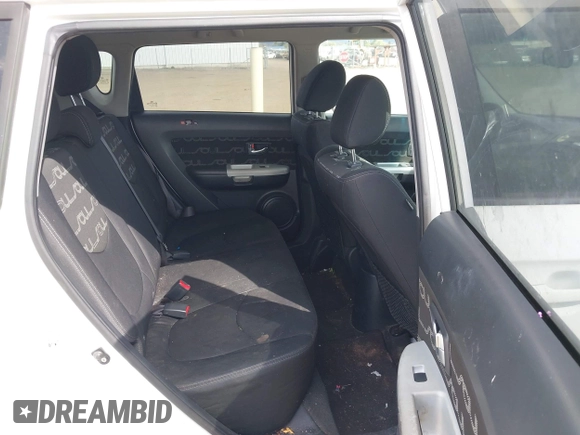 2012 Kia Soul + with VIN KNDJT2A62C7368475, listed as a IAAI auction lot 42103715 with 142,736 mi miles. Bid and sale history available at carsss.com. Image 8.