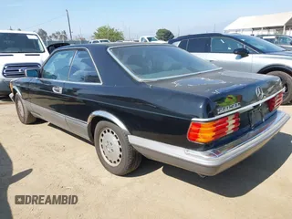 1991 Mercedes-Benz 560 с VIN WDBCA45E5MA586408, выставлен на аукционе IAAI как лот 42454893 с пробегом 188 572 миль миль и . История ставок и продаж доступна на DreamBid. Изображение 3.
